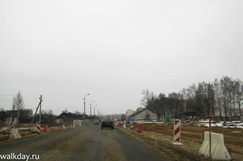 Хотя на пути нам встречались не только деревни, общей картины это сильно не меняло. Хотя на пути нам встречались не только деревни, общей картины это сильно не меняло.