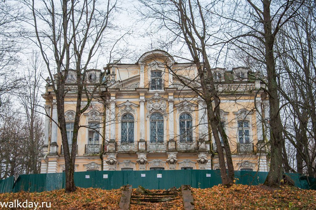 Дворец Собственная дача. Дворец Собственная дача.