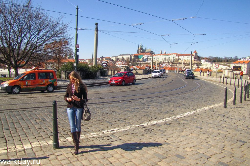 Прага, Старе-Место. Впервые за всю поездку верхняя одежда осталась в отеле. Старе-место, Прага.